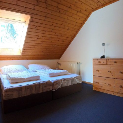Schlafzimmer 3 mit 2 Betten