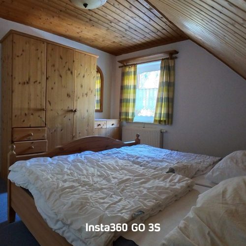 Schlafzimmer 3 OG